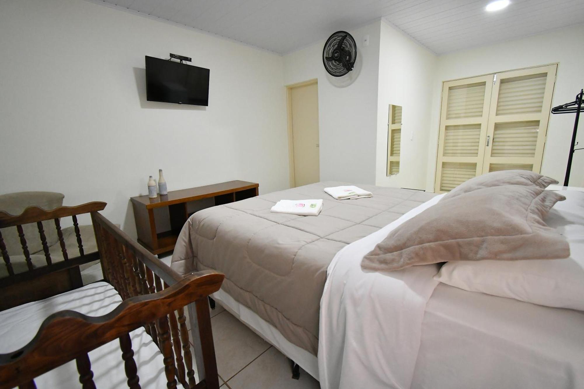 Pousada Casa Doce Vida Águas de Lindoia Exterior foto
