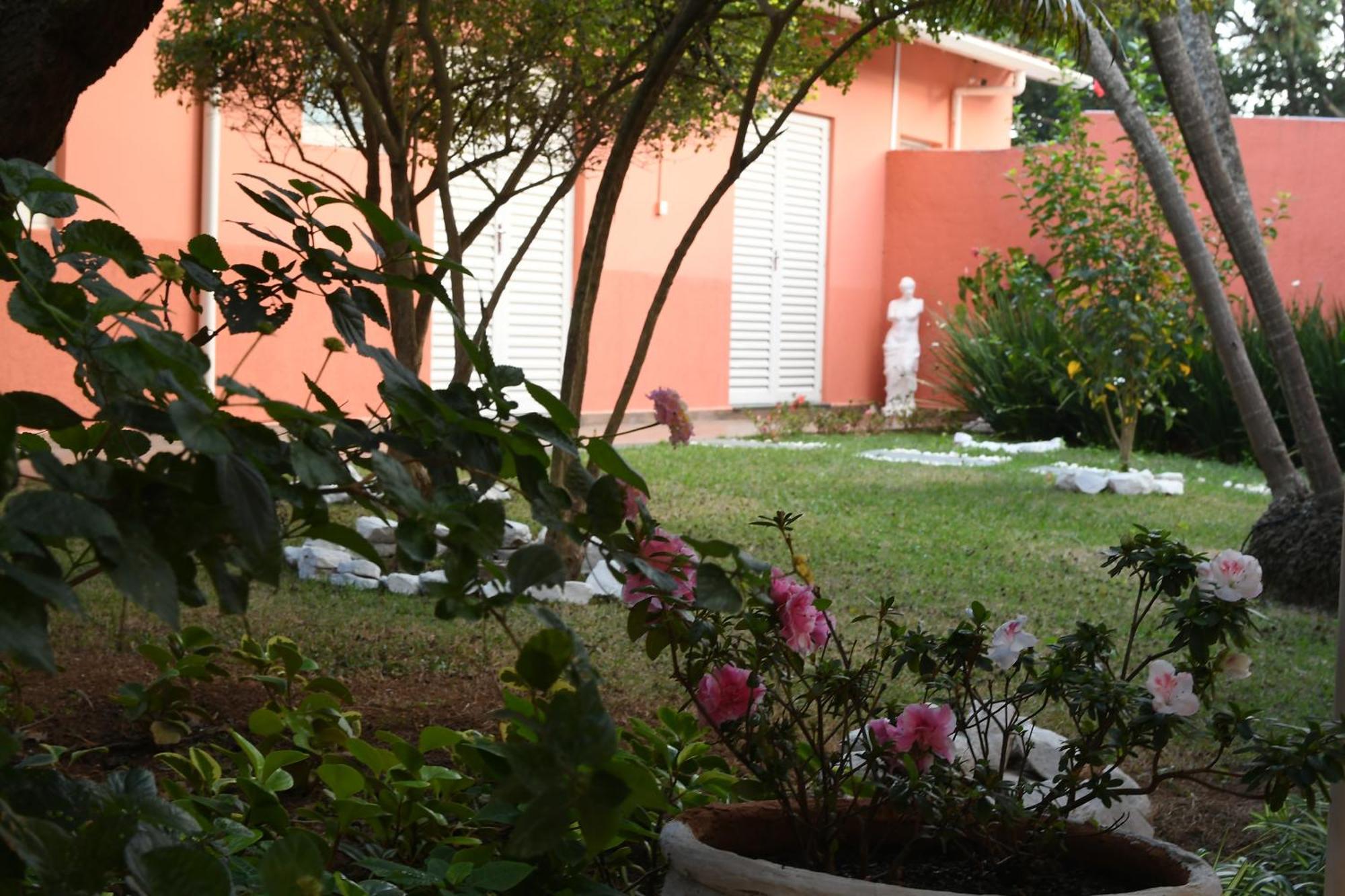 Pousada Casa Doce Vida Águas de Lindoia Exterior foto